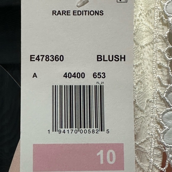 NWT Rare Editions Ivory Blush High Low Dress size 10 - Picture 3 of 5